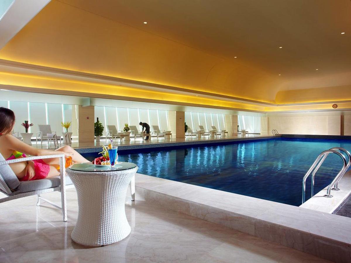 Jurong Yukun New Century Hotel Jiangsu Quarto foto