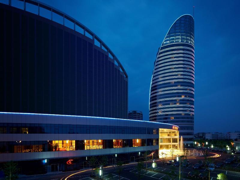 Jurong Yukun New Century Hotel Jiangsu Exterior foto